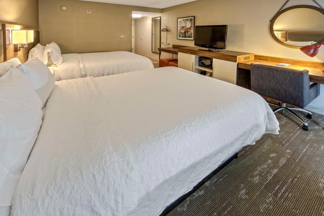 Hampton Inn & Suites Fort Myers Estero Eksteriør billede