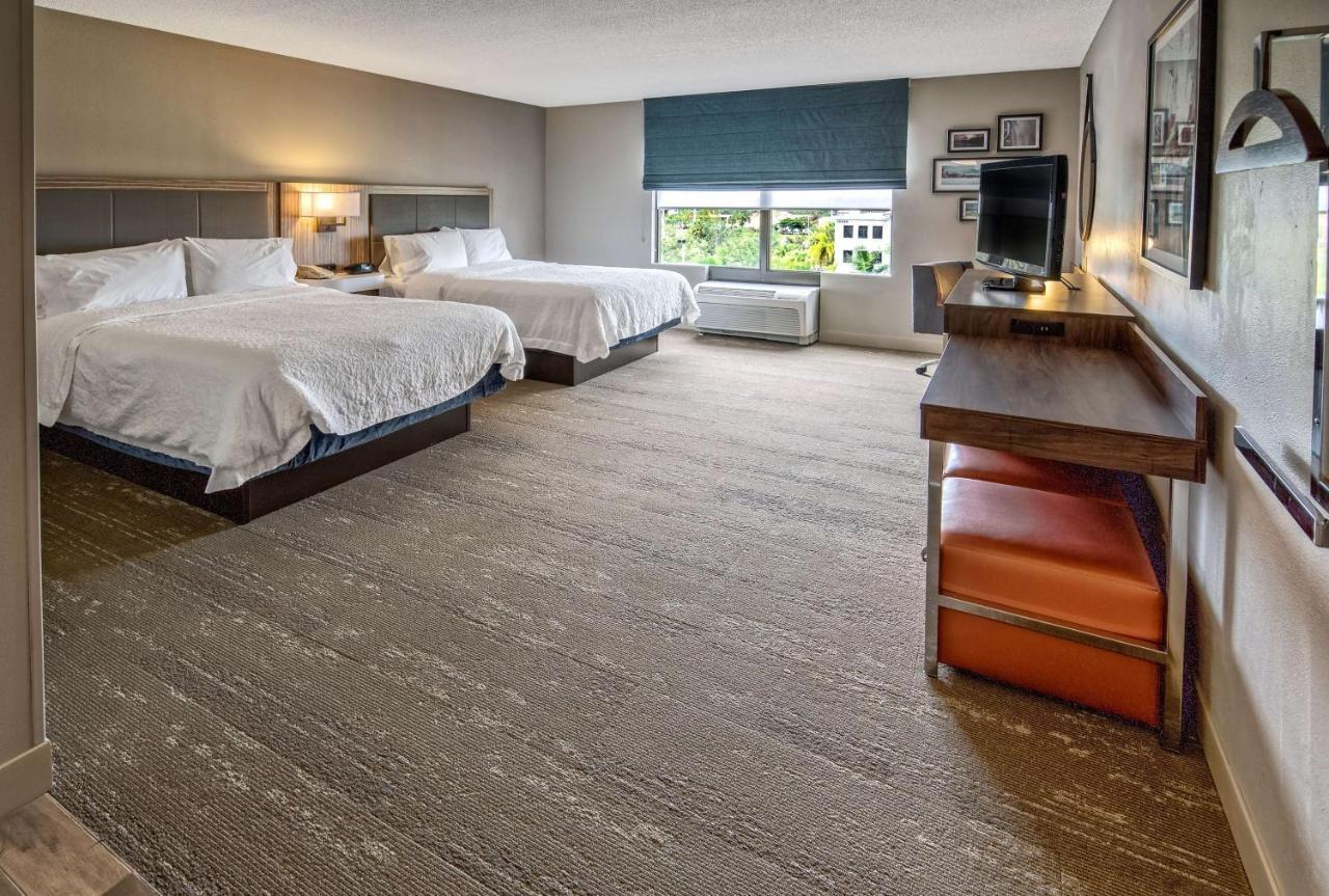 Hampton Inn & Suites Fort Myers Estero Eksteriør billede