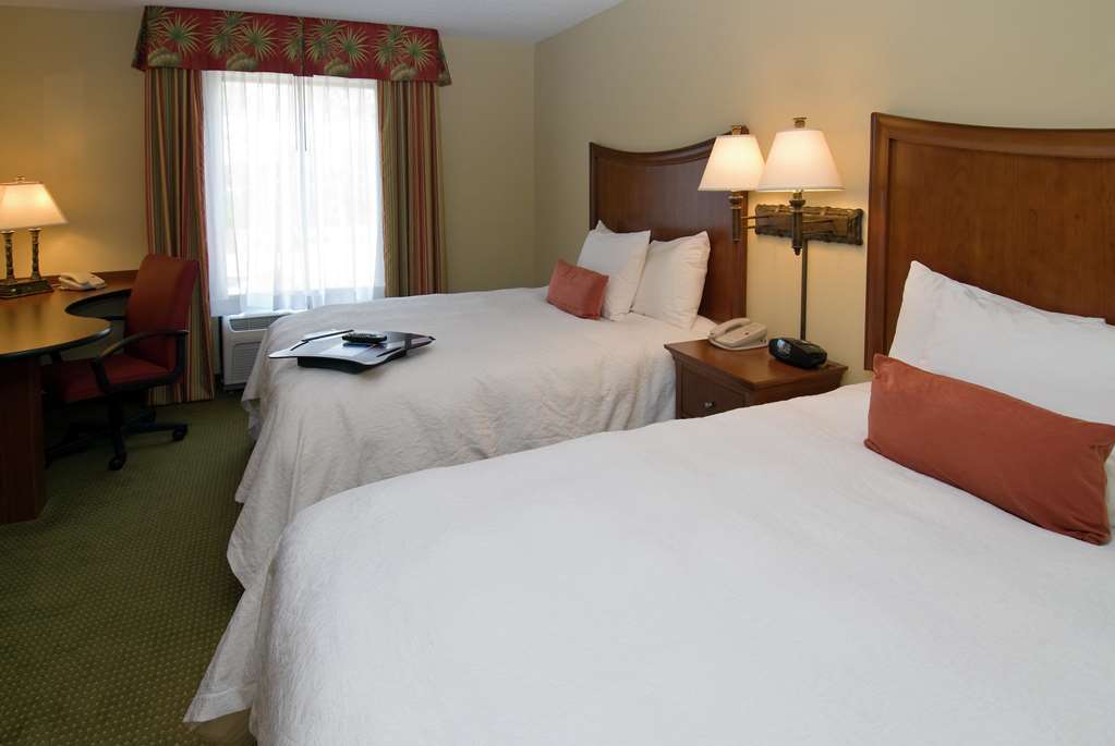 Hampton Inn & Suites Fort Myers Estero Værelse billede